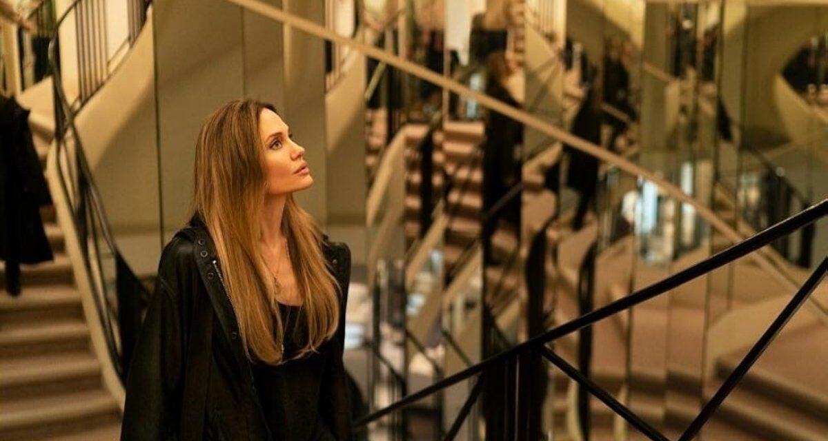 Crítica | “Vidas Entrelaçadas” acerta ao mostrar bastidores da moda e se perde no ritmo