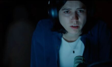 Undertone | Conheça o terror da A24 que une suspense e podcast