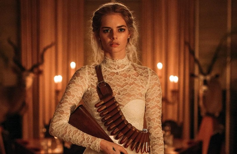 Samara Weaving, protagonista de "Casamento Sangrento"