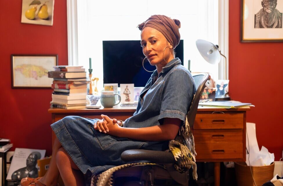 Zadie Smith | Tudo sobre a autora que reinventou o romance britânico