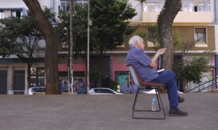 Crítica | “Não Sei Viver Sem Palavras” celebra a força do jornalismo e da literatura através de Ignácio de Loyola