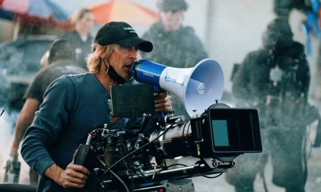 Michael Bay negocia retorno à direção de “Transformers” com Steven Spielberg na produção