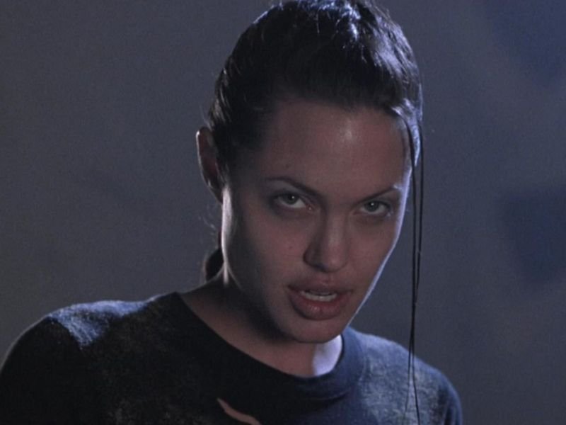 Angelina Jolie como Lara Croft no filme "Lara Croft: Tomb Raider" (2001)